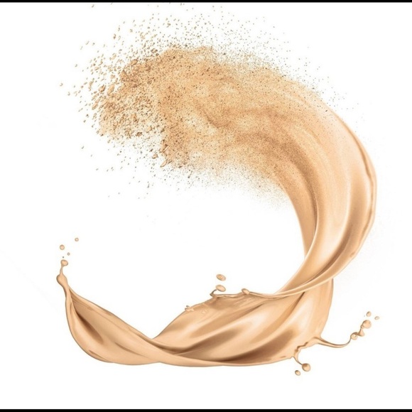 L'OREAL Infallible 24H Foundation In A Powder 120 - Picture 2 of 5